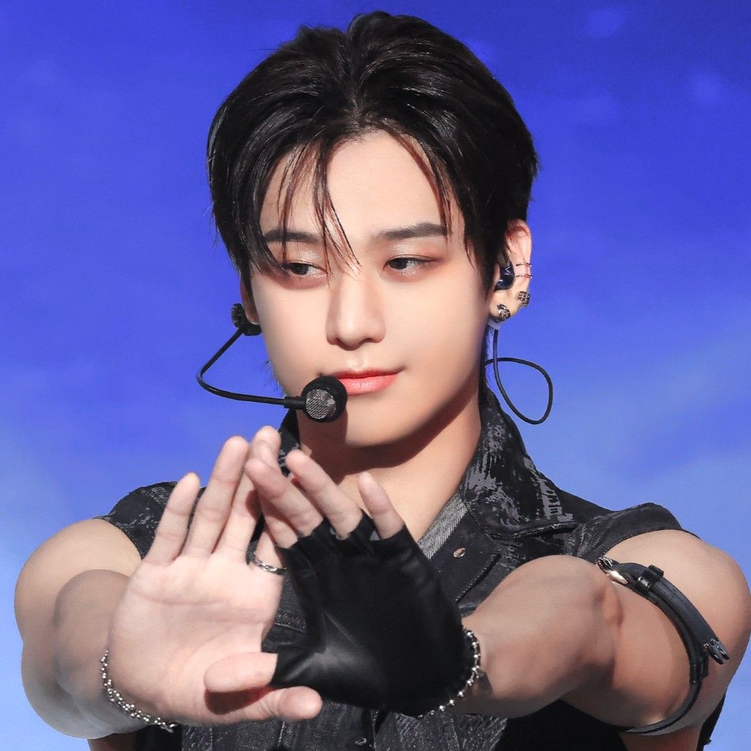 ジュヨン (THE BOYZ)の最近の活動写真