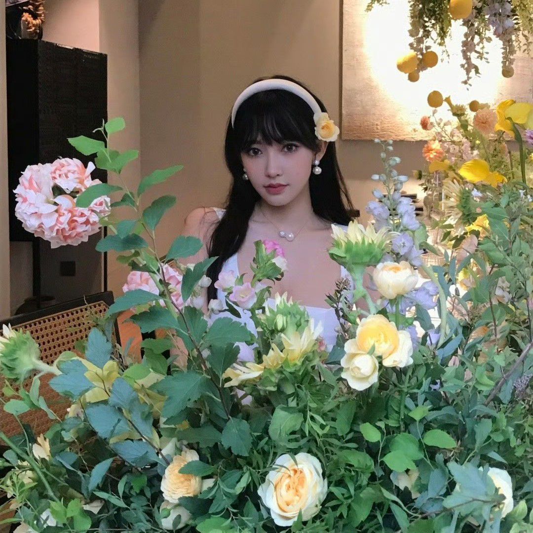 Recent activity shot of Cheng Xiao