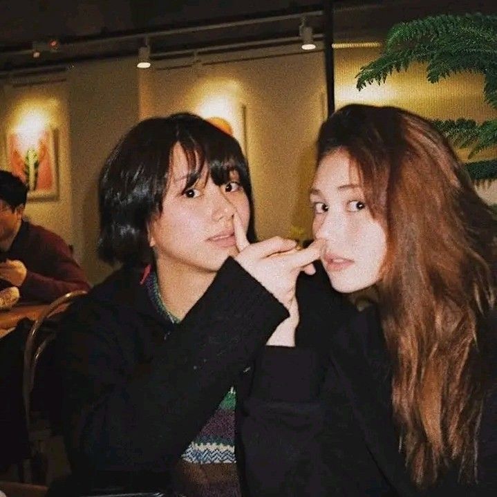 Momen yang diabadikan oleh penggemar TWICE