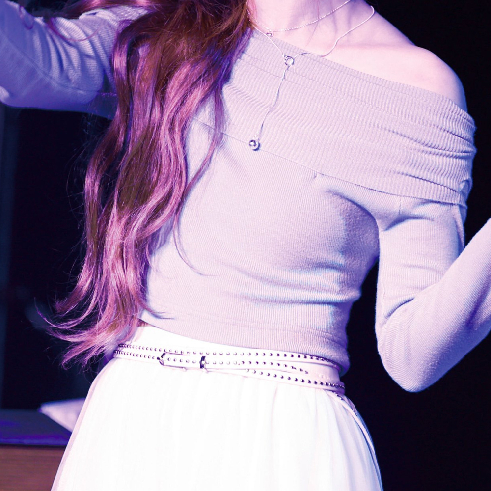 Recent activity shot of HaSeul (ARTMS)