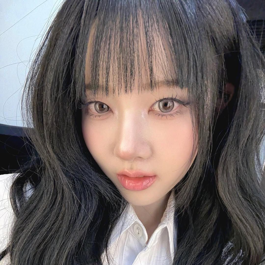 Latest photo of Sieun (STAYC)