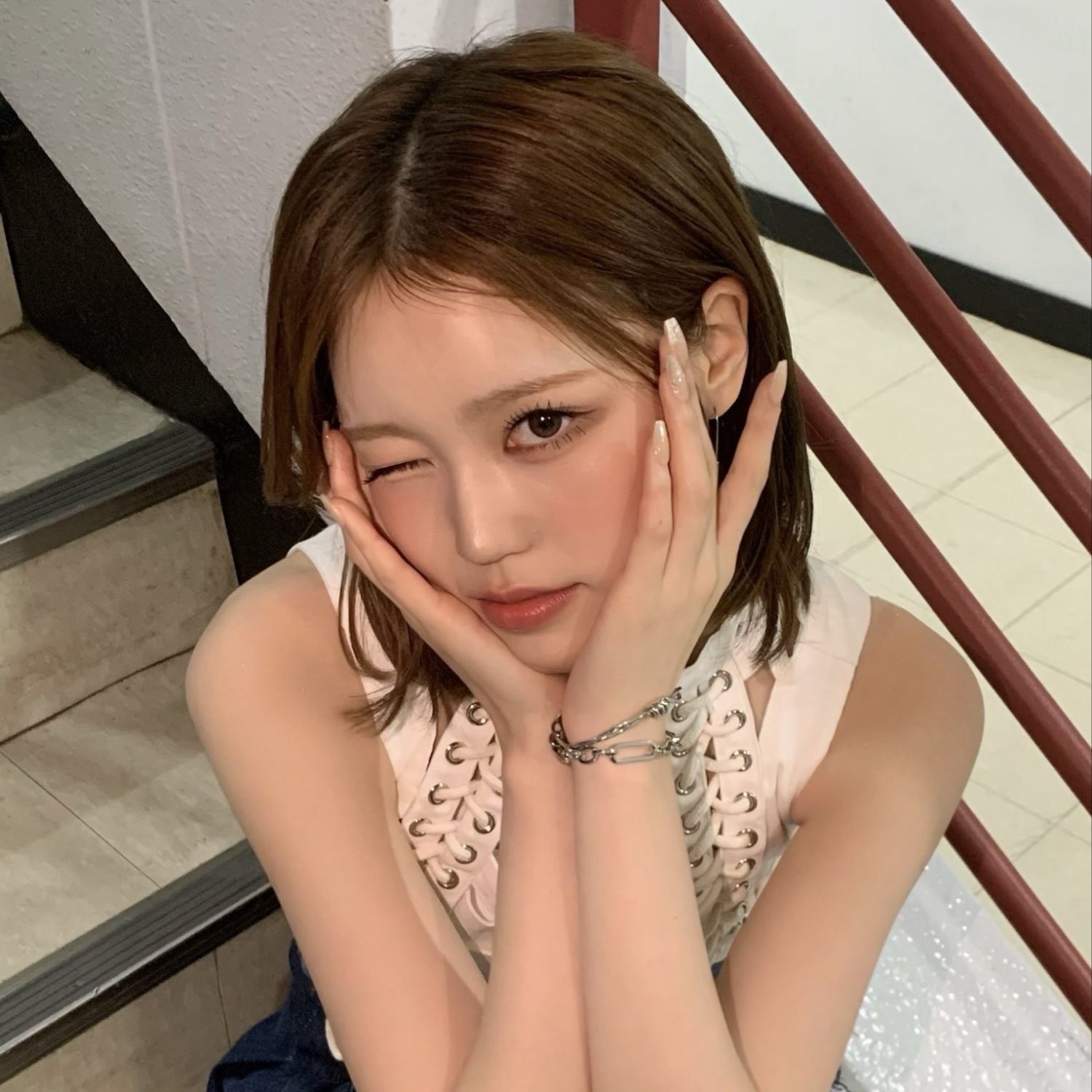 Recent activity shot of Jeong Saebi (izna)