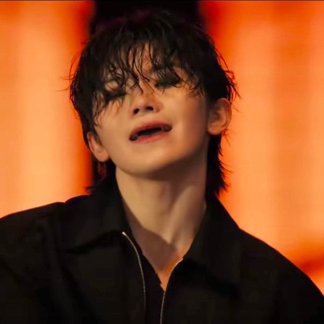 Behind-the-scenes cut of Woozi (SEVENTEEN)