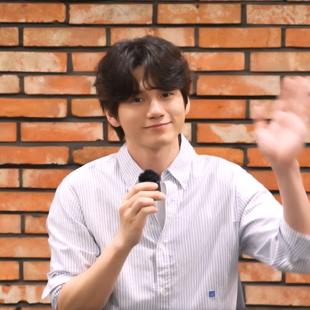 옹성우의 최신 사진