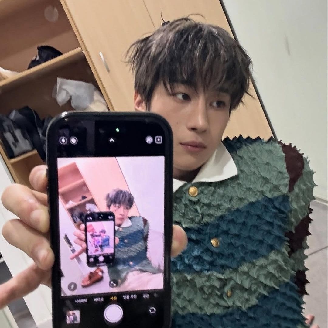 Recent activity shot of Han Seungwoo