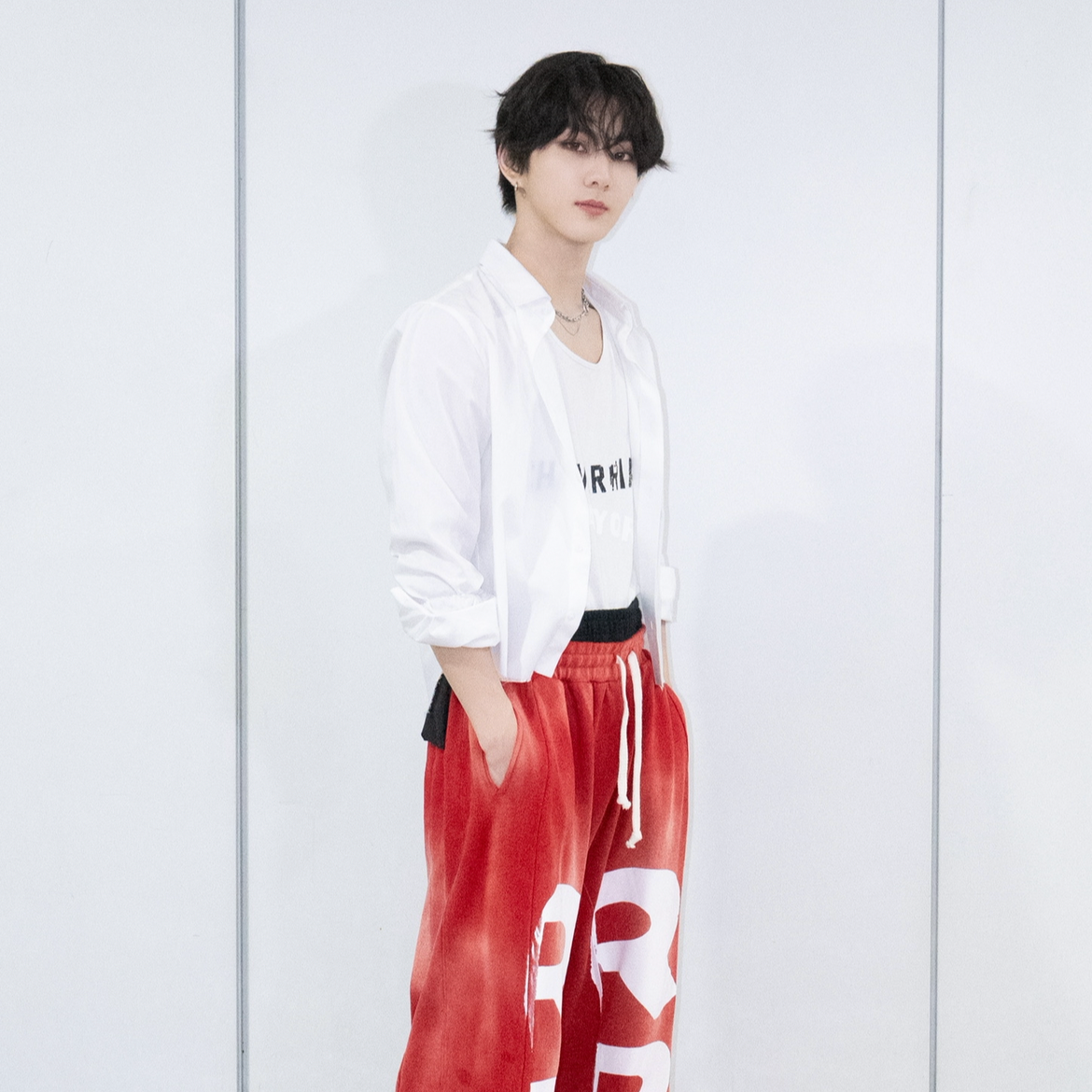Latest photo of Jungwon (ENHYPEN)
