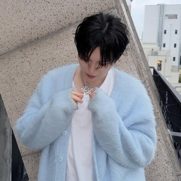 Behind-the-scenes cut of HEECHAN (DKB)