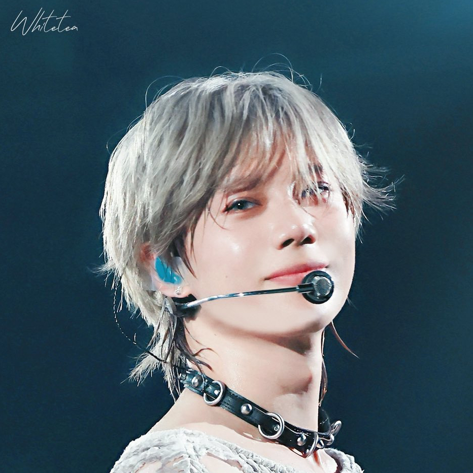 A moment captured by Taemin (SHINee)'s fan