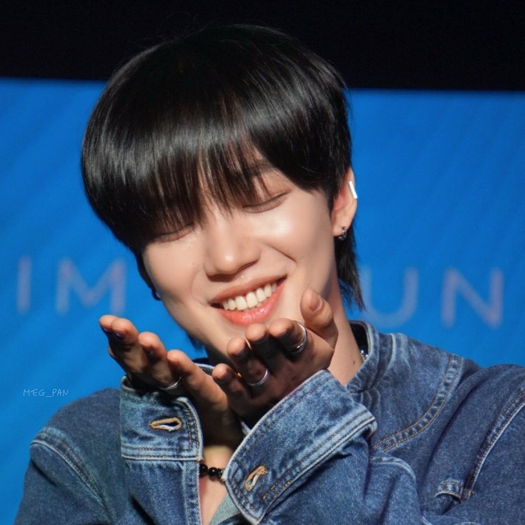 Recent activity shot of Lim Youngmin