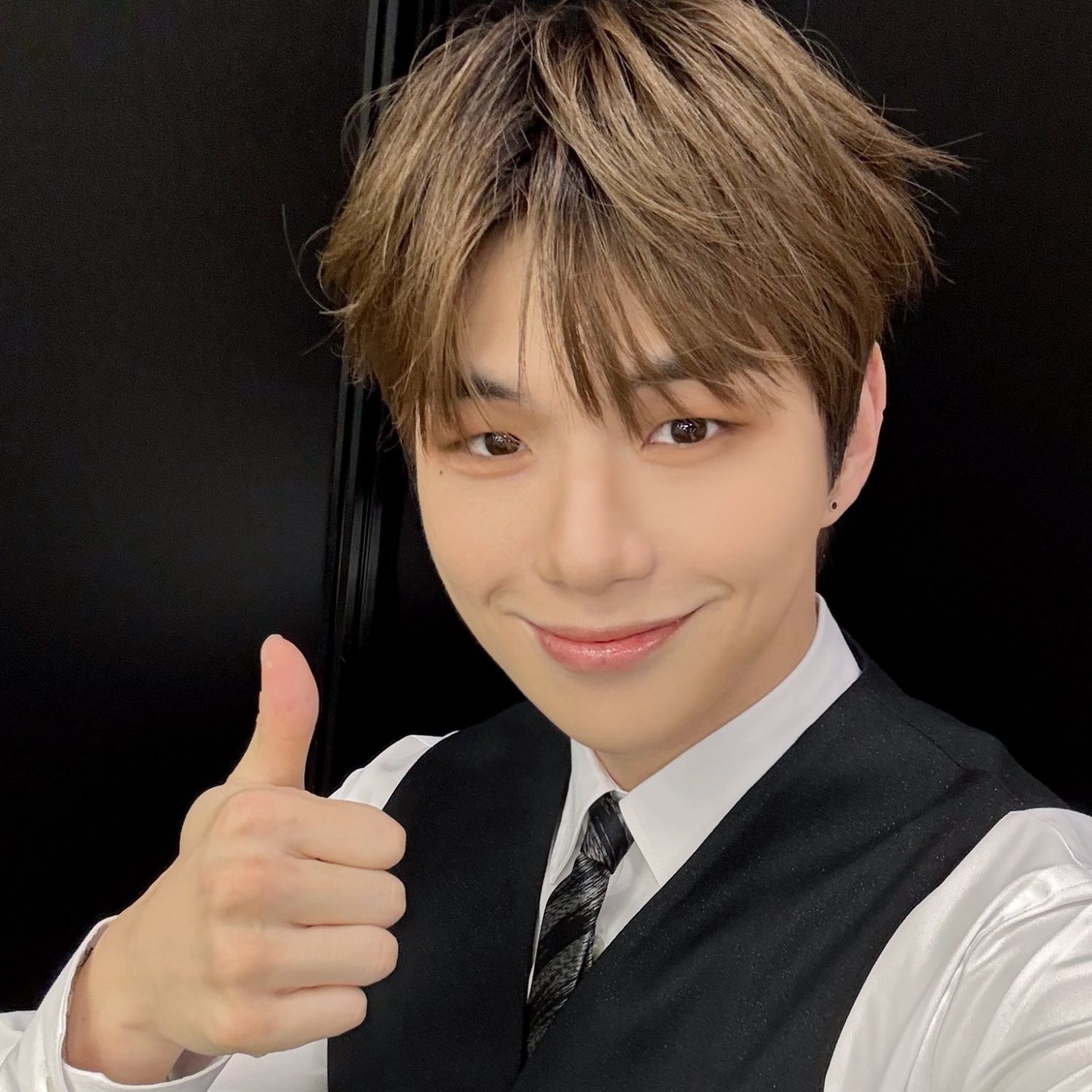 姜丹尼尔的最新活动照片