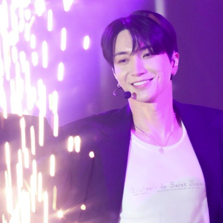 Recent activity shot of Leeteuk (Super Junior)