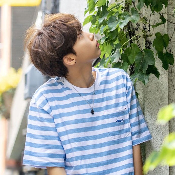 A moment captured by Jeong Sewoon's fan