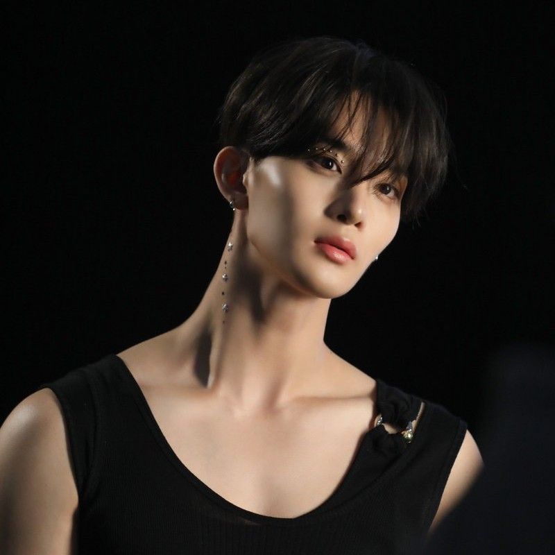 Latest photo of Bae Jinyoung