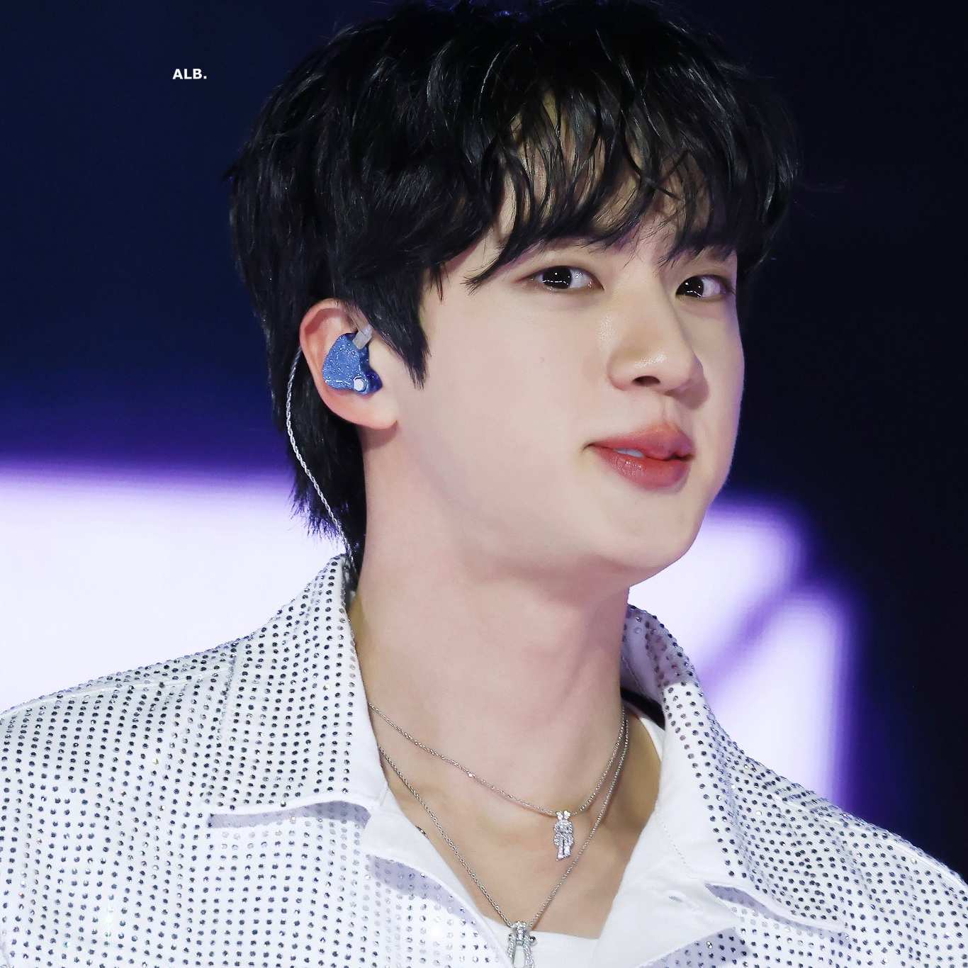 진 (방탄소년단) 최근 활동샷