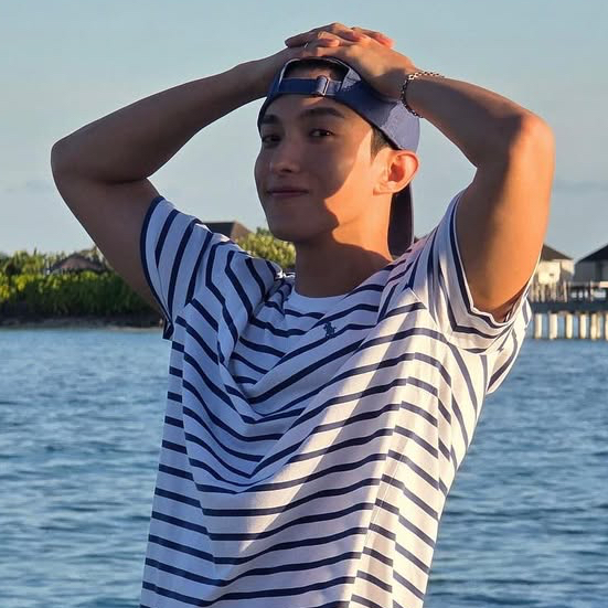 A moment captured by DK (SEVENTEEN)'s fan