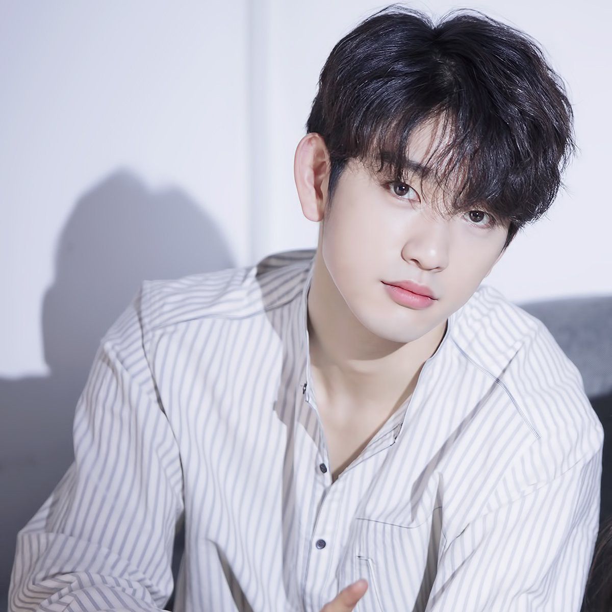 Latest photo of Jinyoung (GOT7)