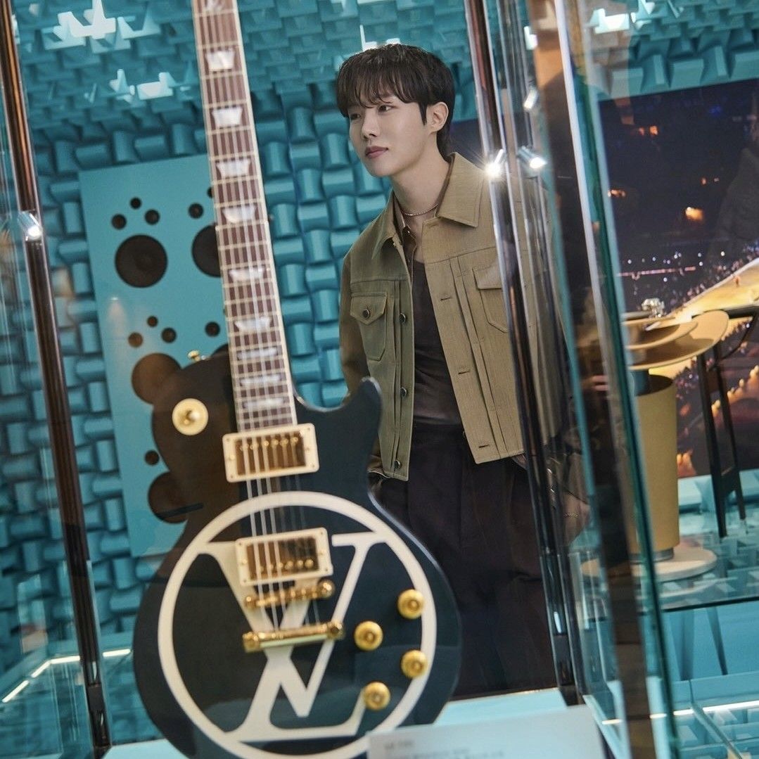 제이홉 (방탄소년단) 최근 활동샷