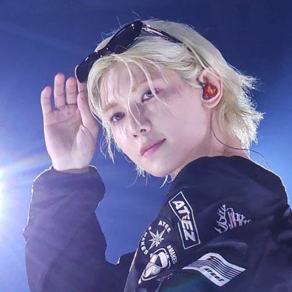 呂尚 (ATEEZ)的最新照片