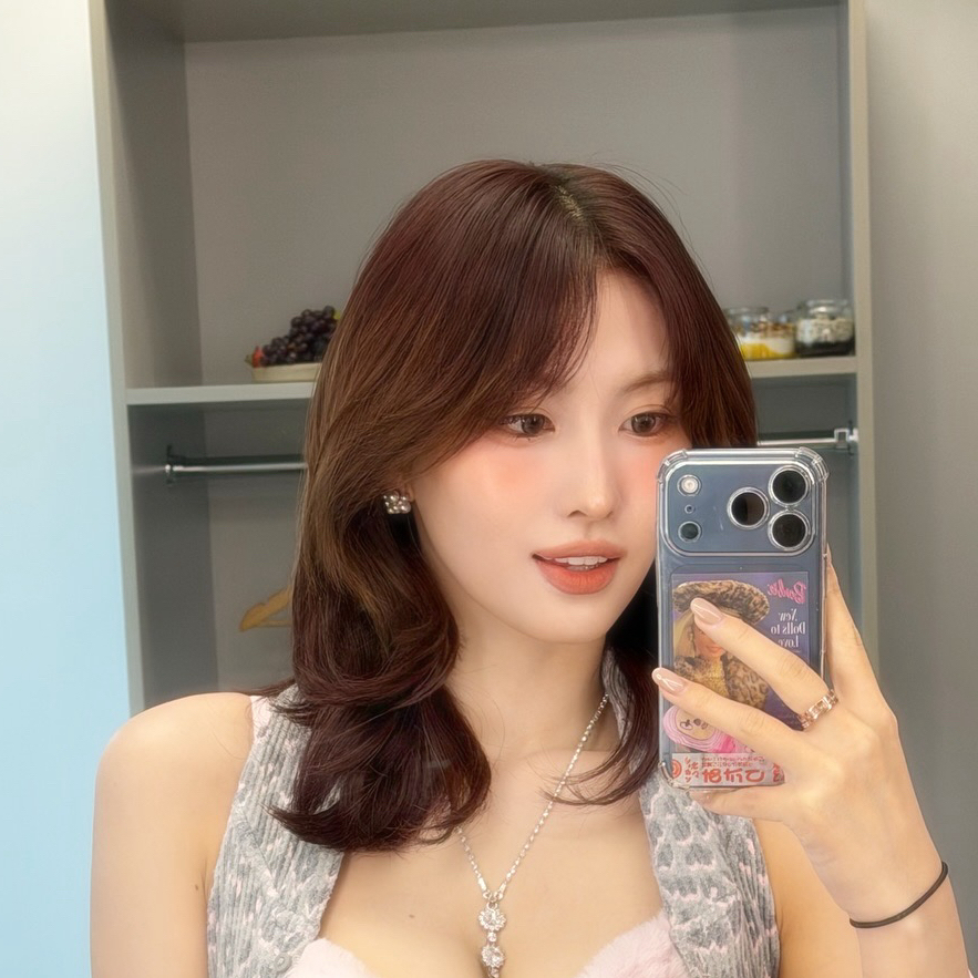 모모 (TWICE) 최근 활동샷