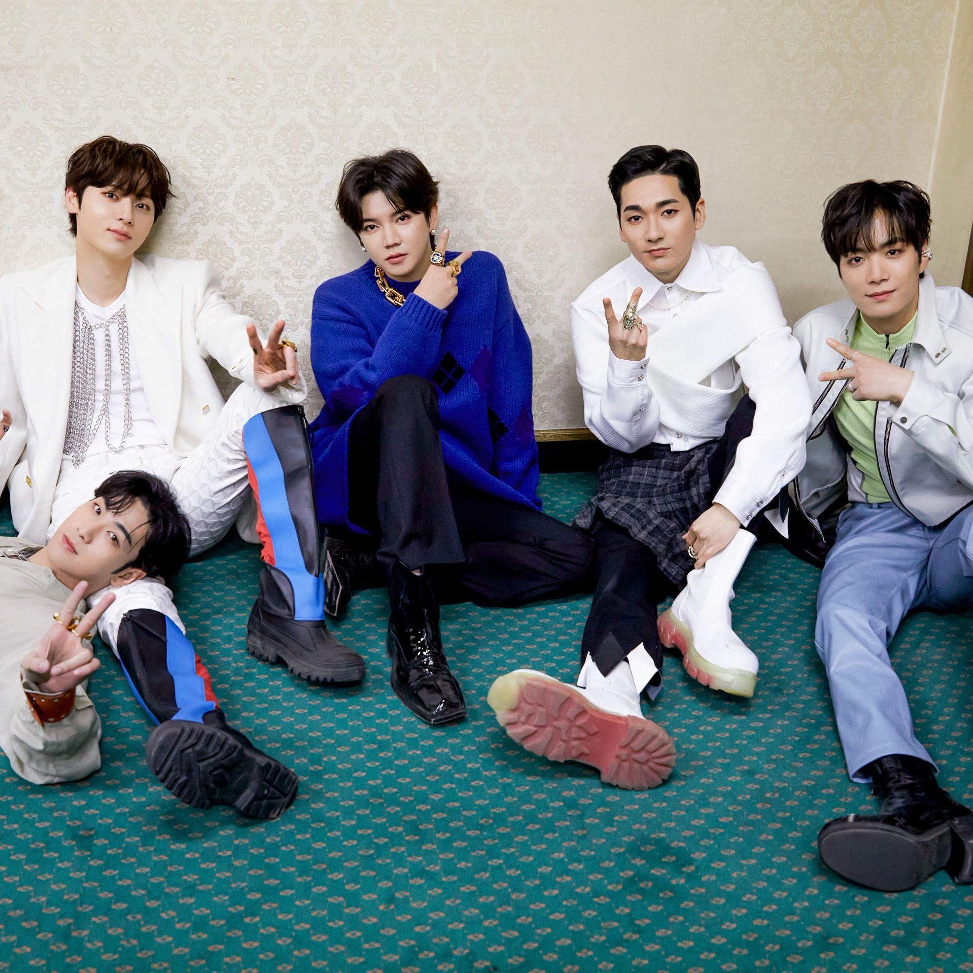 Recent activity shot of NU'EST