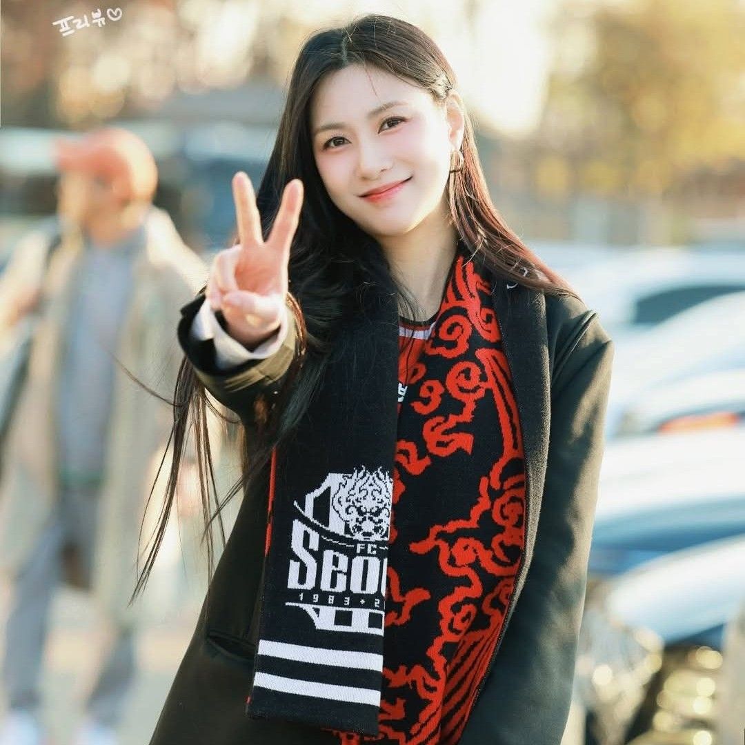 Recent activity shot of Oh Hayoung (Apink)