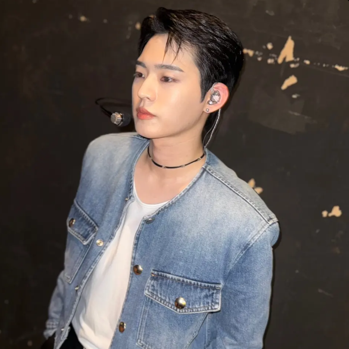 Recent activity shot of Hyojin (ONF)