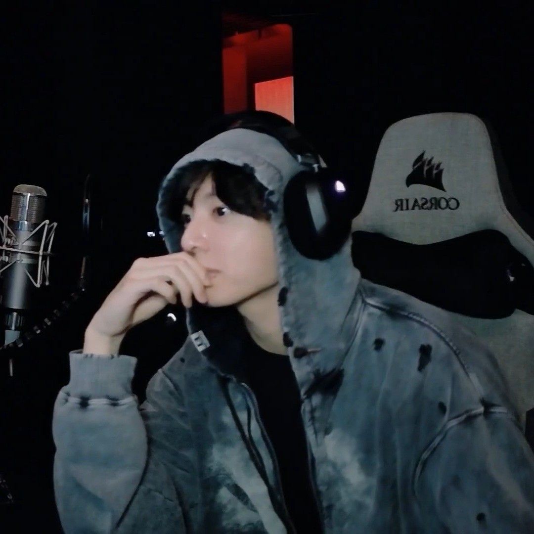 Momen yang diabadikan oleh penggemar BTS