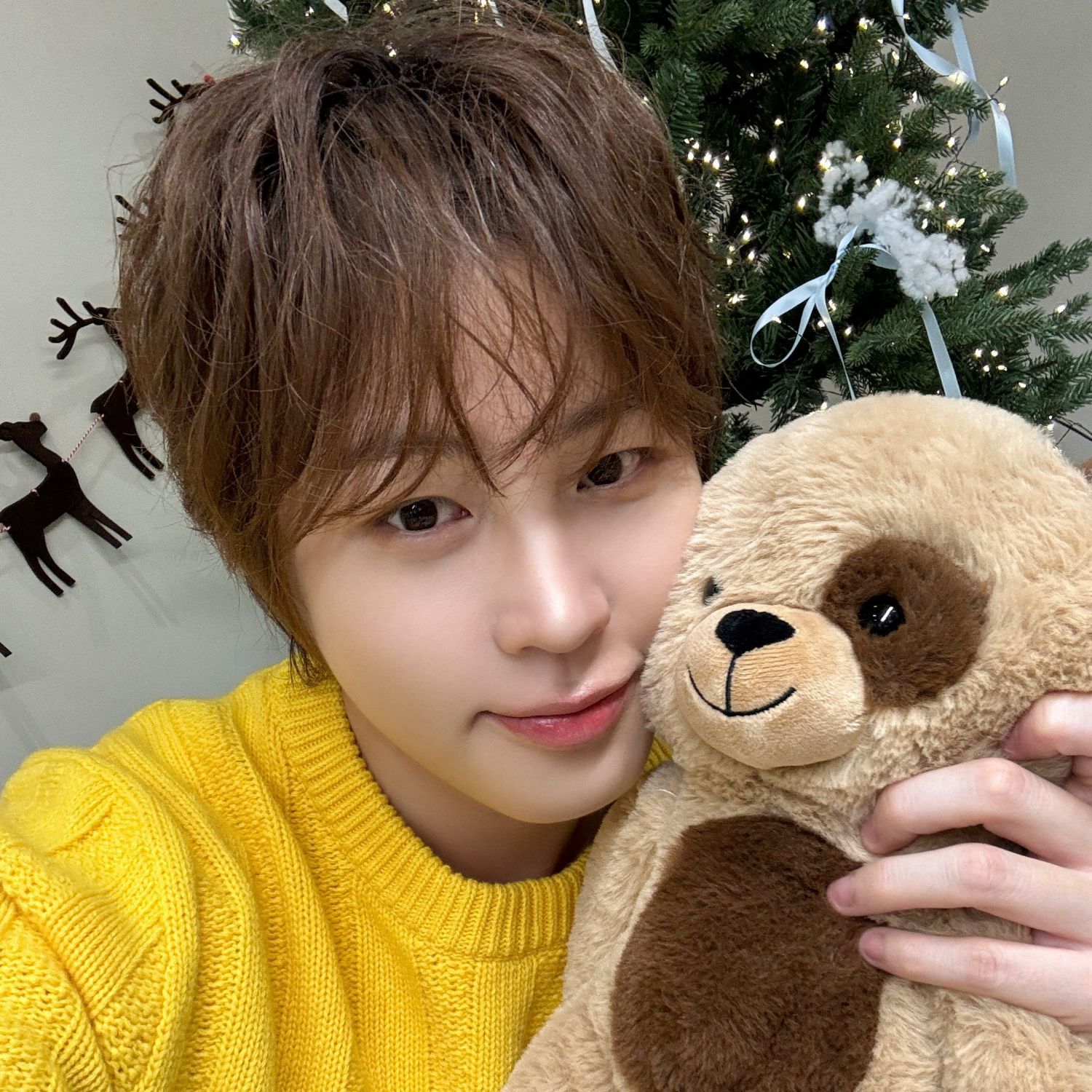 Recent activity shot of Ha Sungwoon