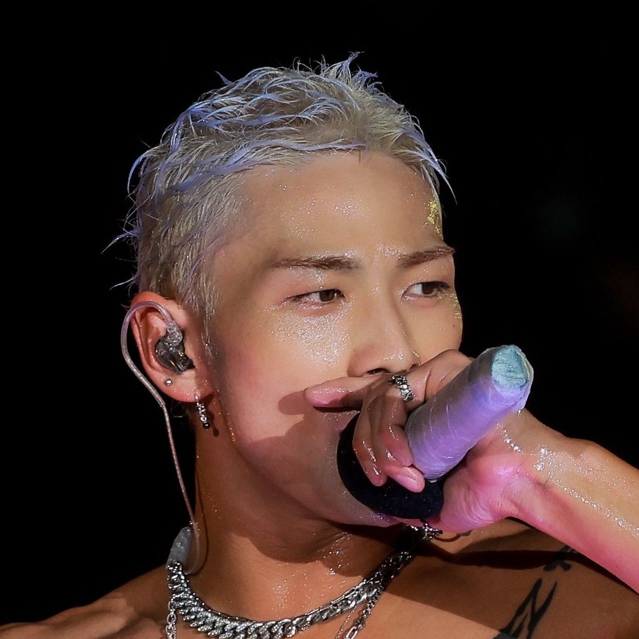 Latest photo of Baekho