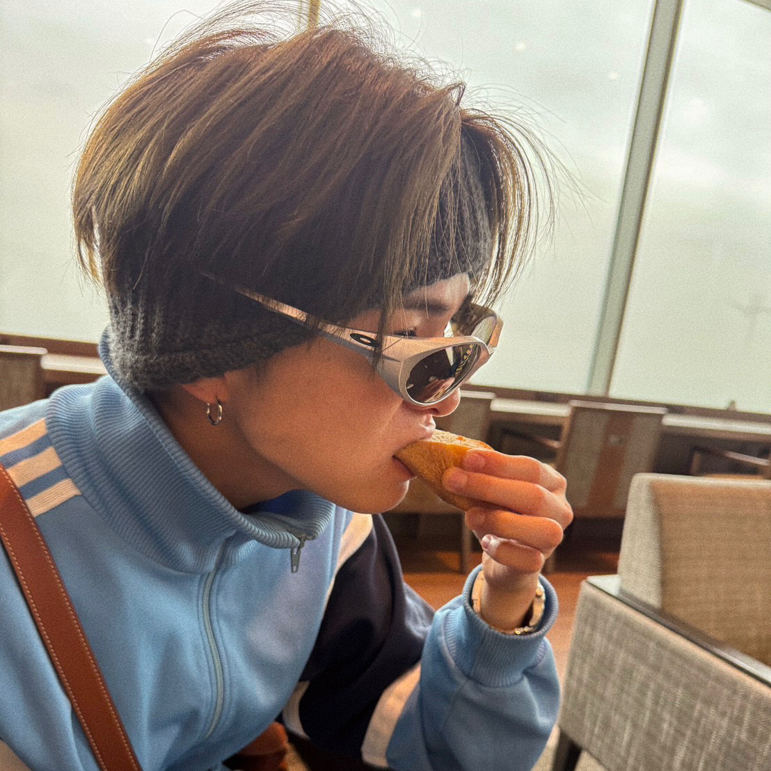 Behind-the-scenes cut of Asahi (TREASURE)