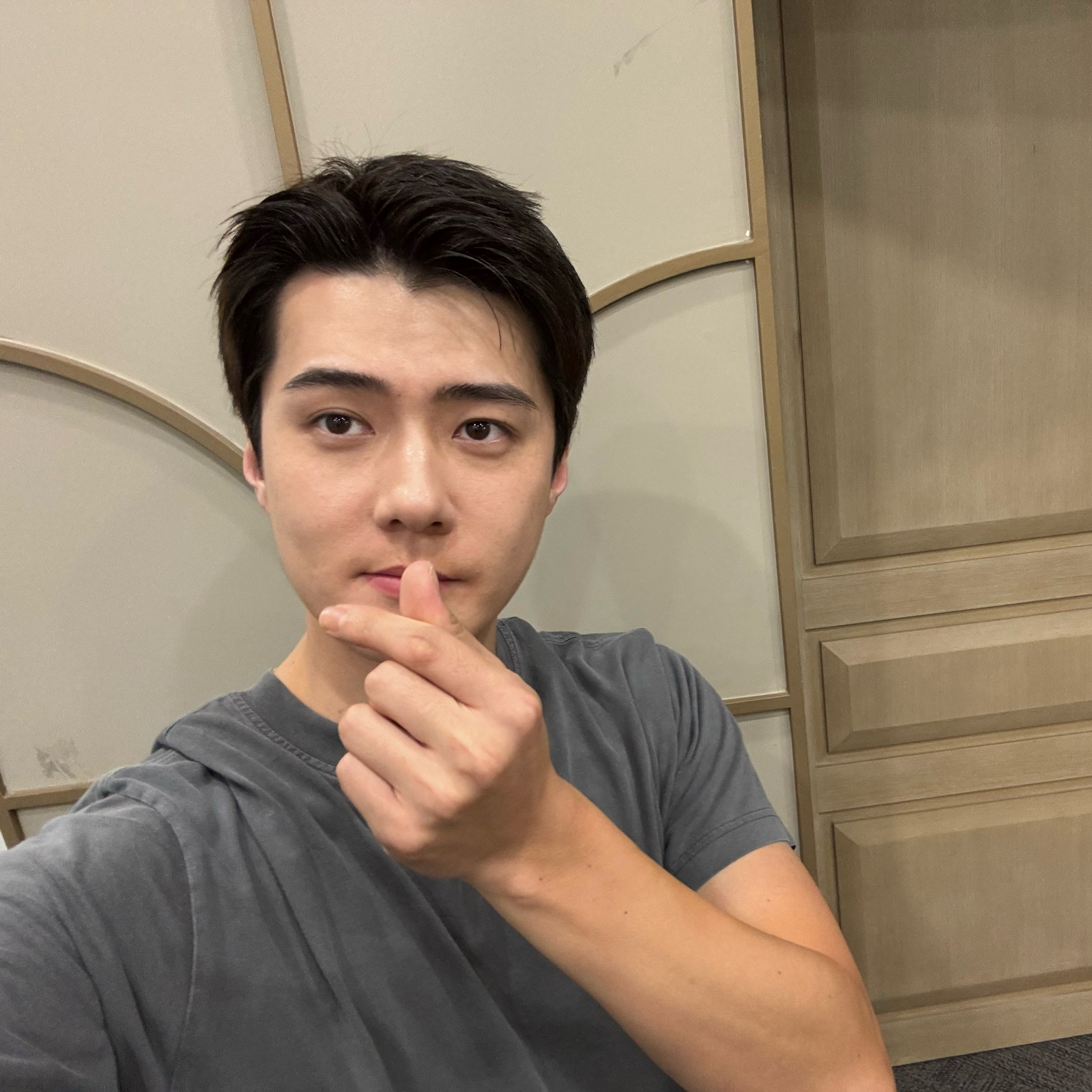 세훈 (EXO) 최근 활동샷