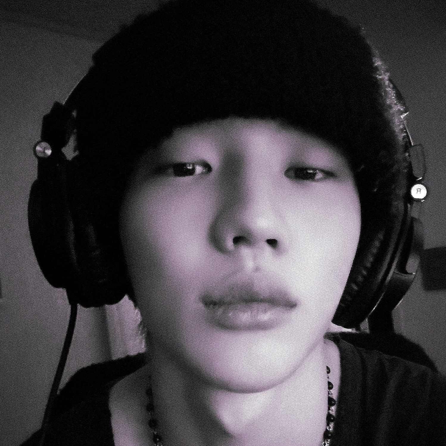 千晙赩 (TNX)的最新照片