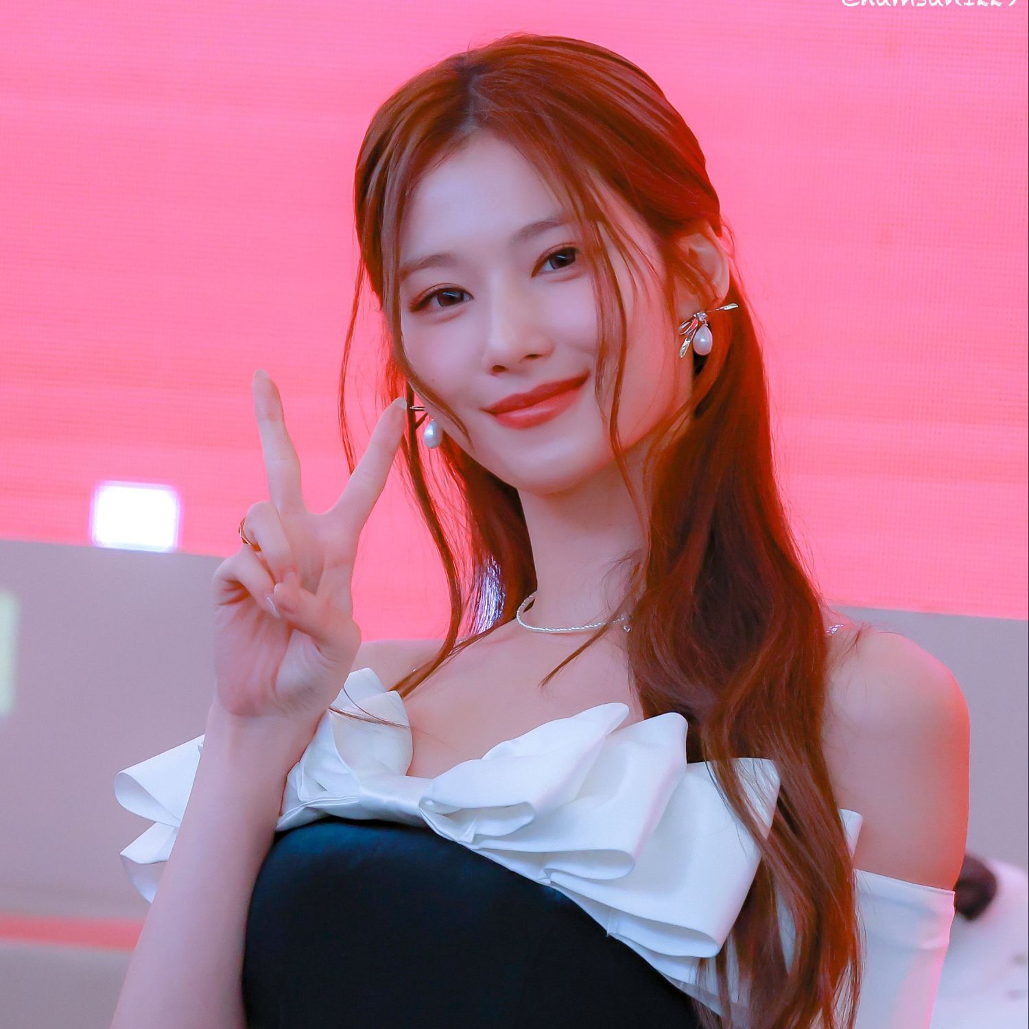 Sana (TWICE)的最新照片