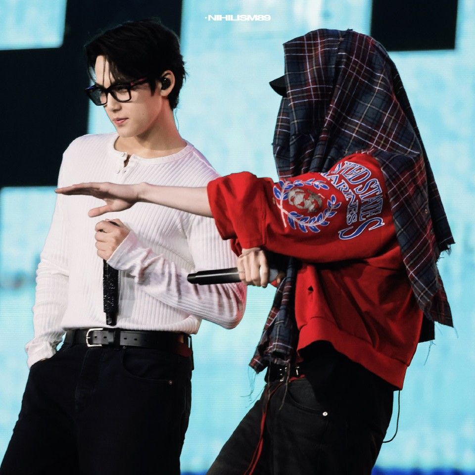 Recent activity shot of SEVENTEEN