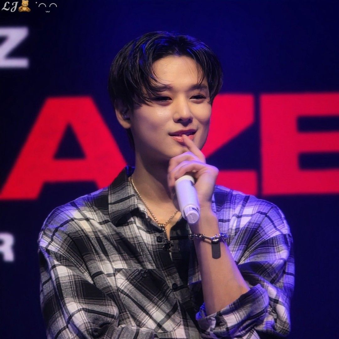 Latest photo of Juyeon (THE BOYZ)