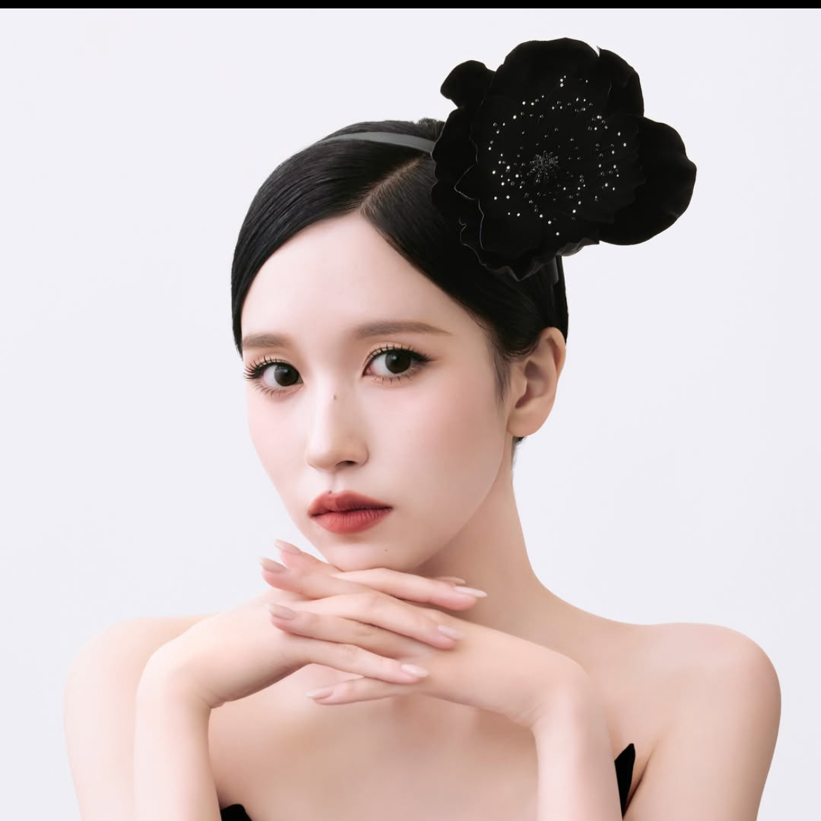 Latest photo of Mina (TWICE)