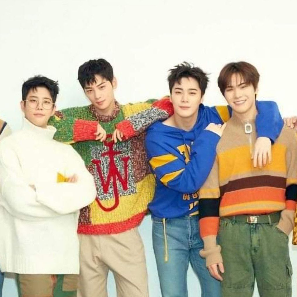 Foto aktivitas terbaru ASTRO