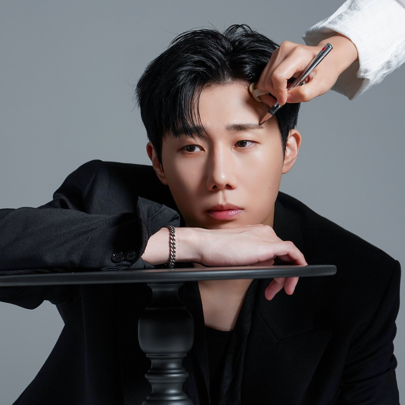 Recent activity shot of Sungkyu (INFINITE)