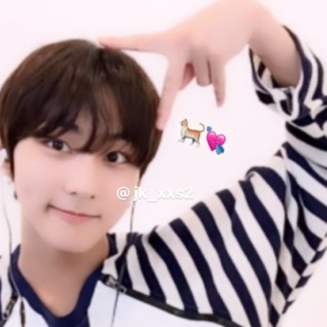 Latest photo of Jungwon (ENHYPEN)