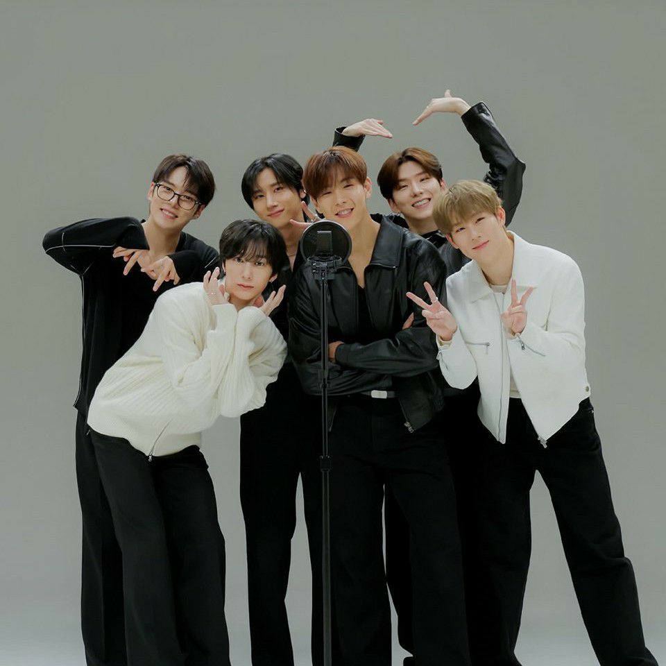 Recent activity shot of MONSTA X