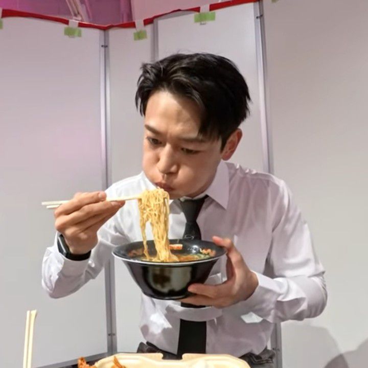 Recent activity shot of Minho (SHINee)