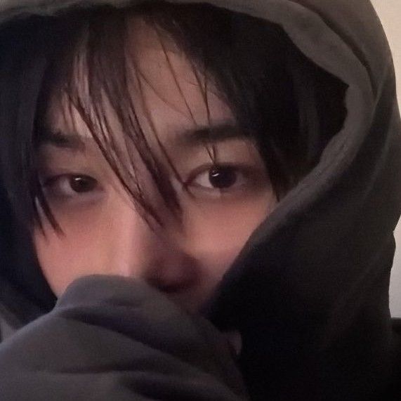 Recent activity shot of Bae Jinyoung