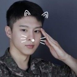 キム・ウソクの最新写真