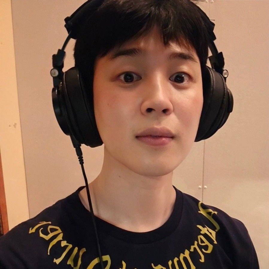 Latest photo of Jimin (BTS)