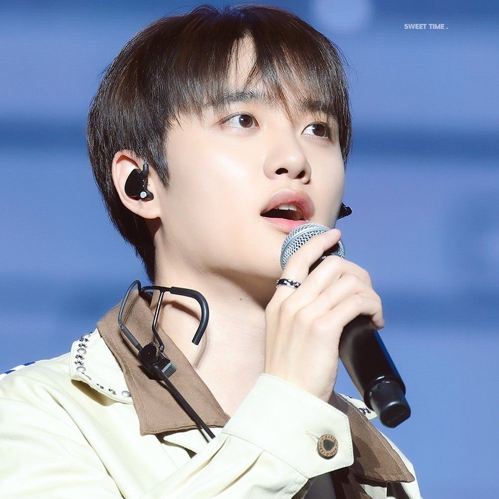 디오 (EXO)의 최신 사진