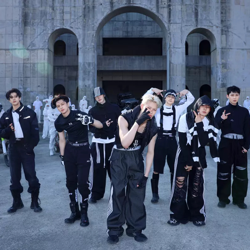 ENHYPEN的最新照片