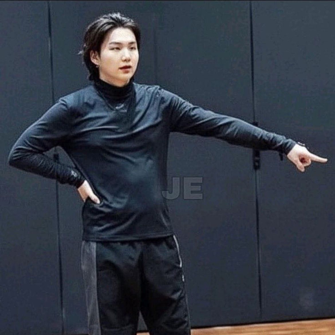 Foto terbaru SUGA (BTS)