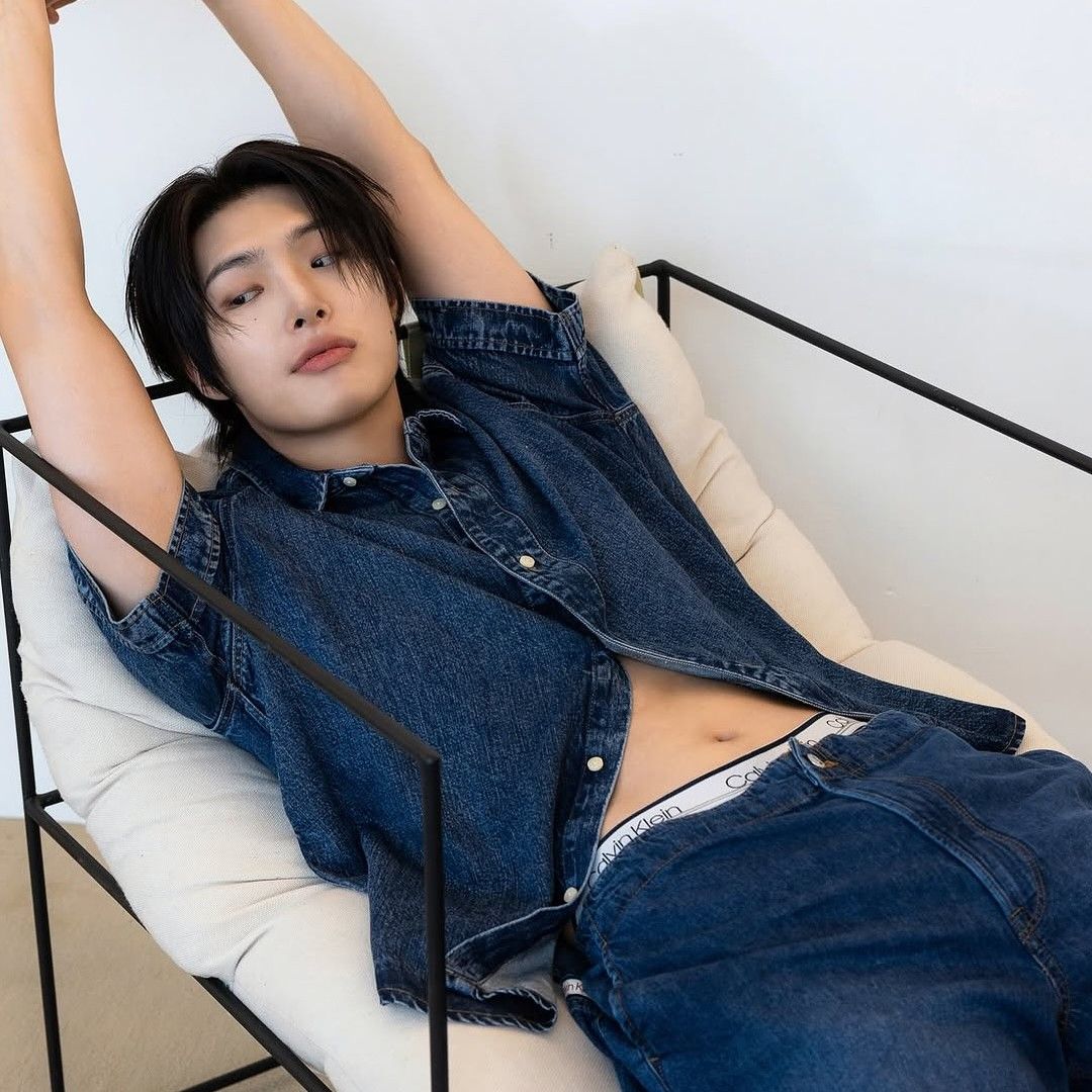Behind-the-scenes cut of Mingi (ATEEZ)