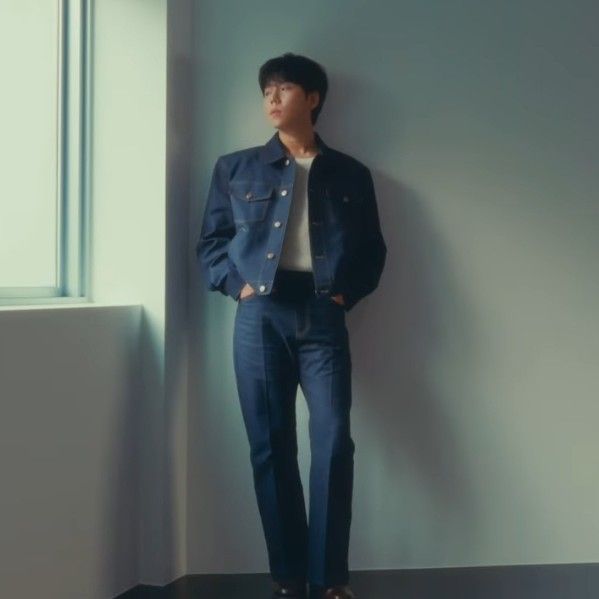 A moment captured by Jung Seunghwan's fan