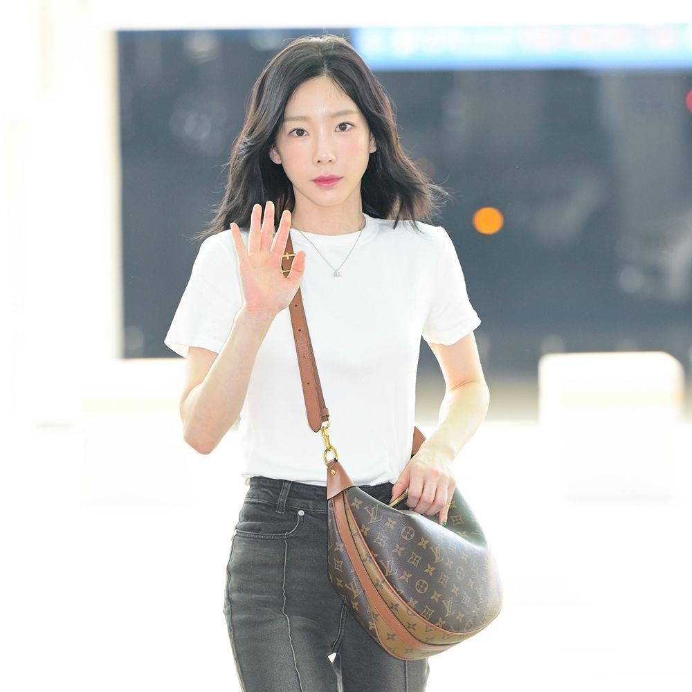 Latest photo of Taeyeon (Girls' Generation)
